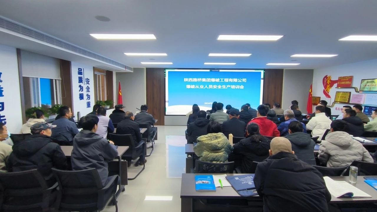 051709624970180856.jpg f1dc5a1ea09d7cc9fa9301d2f0d8cf98.jpg