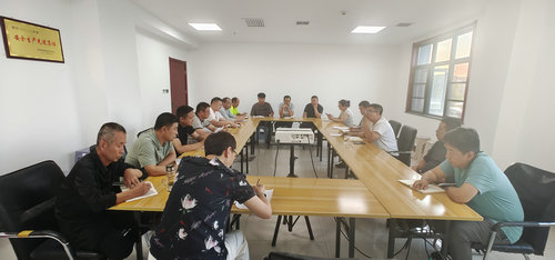 131718265880153988.jpg 2024年交控養(yǎng)護(hù)3標(biāo)項(xiàng)目部召開(kāi)階段性工作推進(jìn)會(huì).jpg